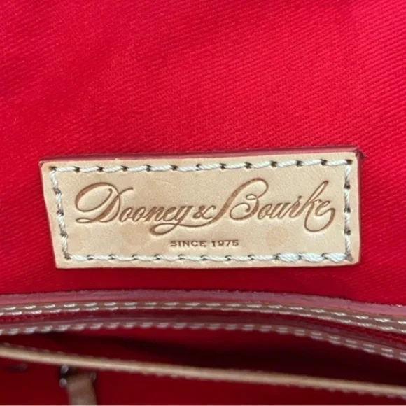 Dooney & Bourke White and Black - Picture 5 of 9